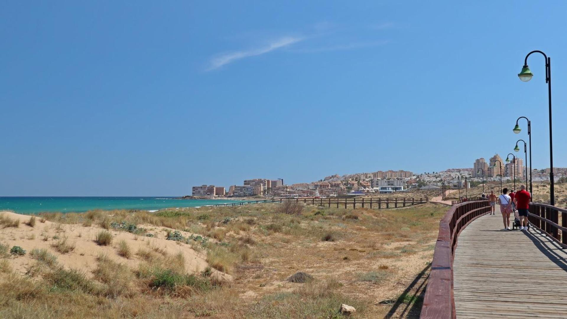 Apartament Ricardo La Mata Torrevieja Exterior foto